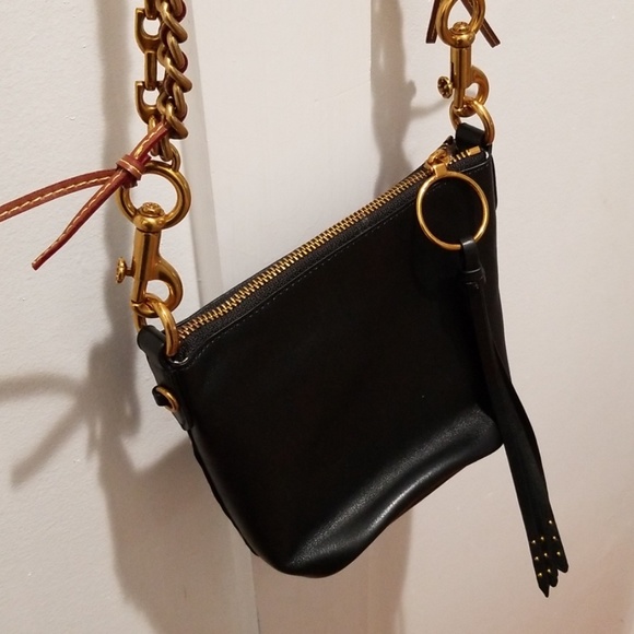 💥Coach mini crossbody bag black. Fabulous! - Picture 4 of 10